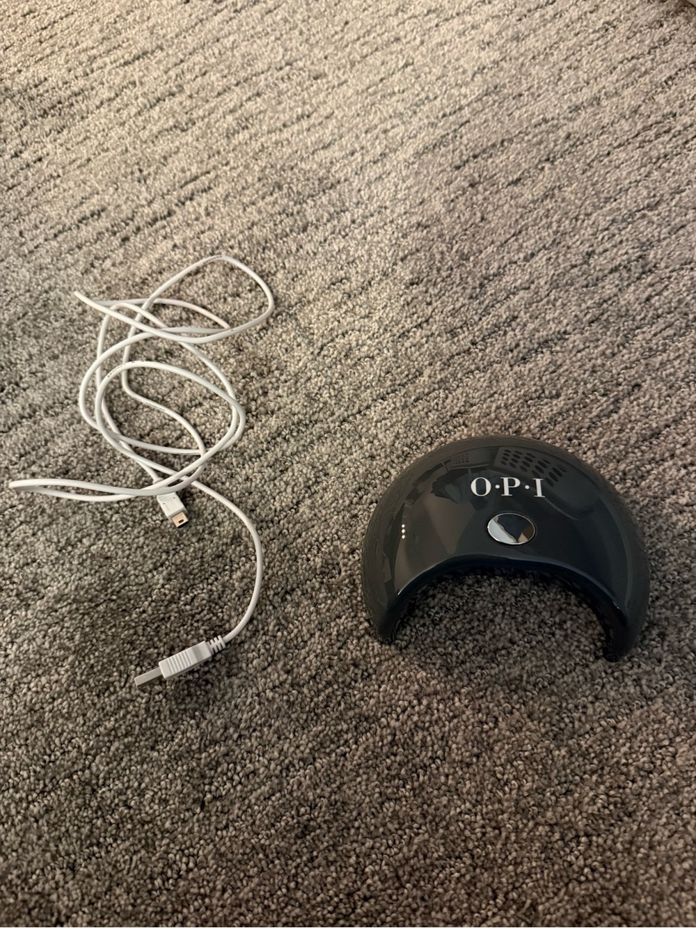 OPI Black Portable LED/UV Nail Dryer with USB Cable